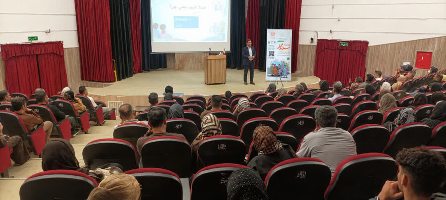 کارگاه آموزشی پیشگیری از آسیبهای جنسی کودکان در دیواندره برگزار شد