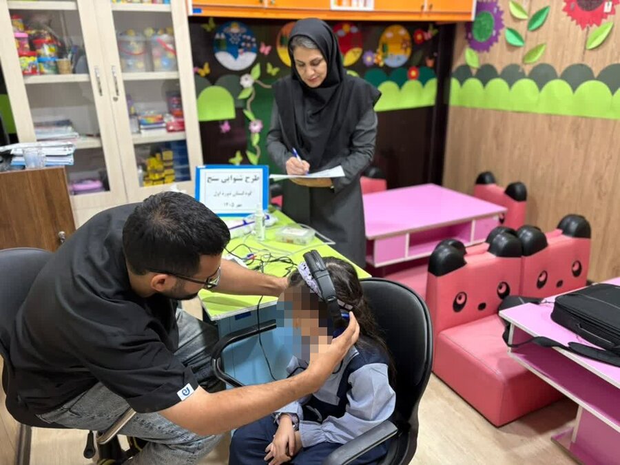 اجرای طرح غربالگری شنوایی نوزادان و کودکان در آبادان