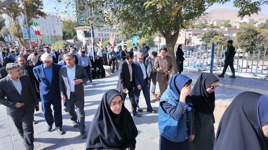 حضور بهزیستی کردستان در رزمایش اقتدار جانفدای ایران در سنندج