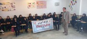 برگزاری کارگاه آموزشی پیش از ازدواج در مدرسه دخترانه ریحانه‌النبی کبودرآهنگ