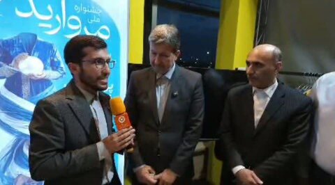 باهم ببینیم| نمایش هنر و توانمندی ناشنوایان در جشنواره «مروارید»؛ بازدید استاندار اصفهان از غرفه پژواک