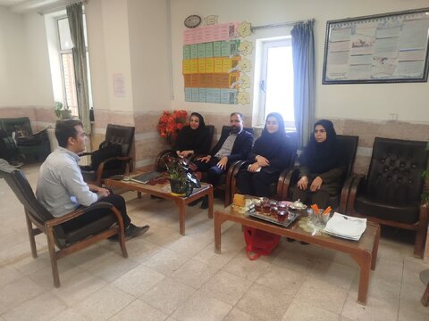 میامی | تعامل و همکاری بهزیستی و مدرسه هاجر
