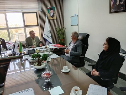 شهریار | بررسی راهکارهای تسهیل صدور اسناد مالکیت املاک بهزیستی در دیدار با رئیس اداره ثبت اسناد و املاک
