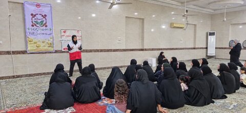 آموزش اقدامات اولیه هنگام سوختگی به شهروندان شهرستان کرخه