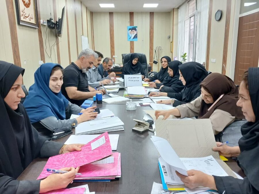تصویب ۶۶ پرونده اشتغال‌زایی مددجویان بهزیستی نهاوند با اعتبار ۱۳۰ میلیارد ریال