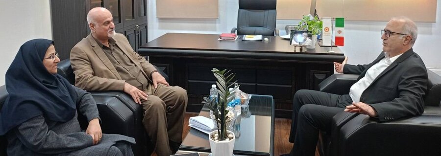 دیدار دکتر بهناز زال، سرپرست بهزیستی خراسان جنوبی، با دکتر محمدرضا اسدی، مدیرکل بازرسی و ارزیابی عملکرد سازمان