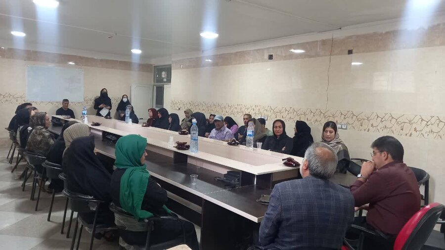 ارائه خدمات تخصصی پزشکی رایگان به مددجویان بهزیستی دورود در راستای طرح سلام محله