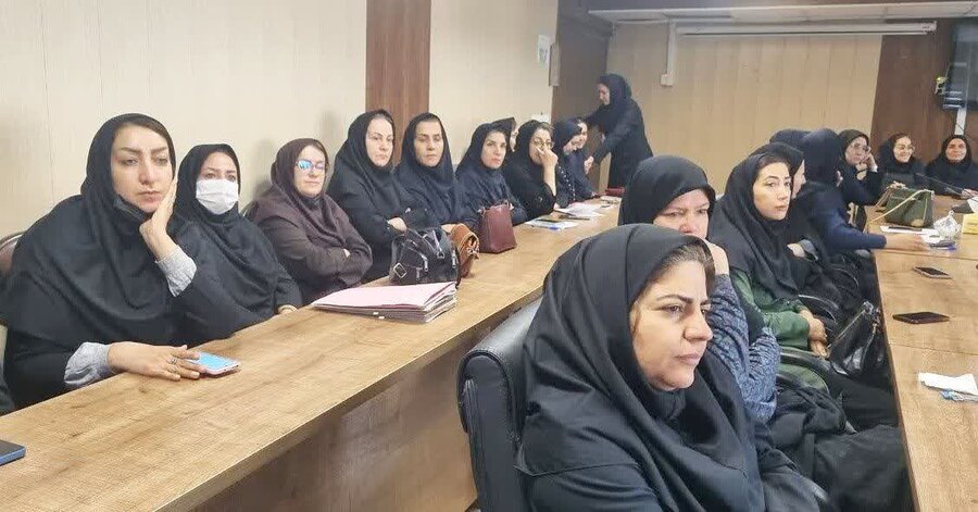 برگزاری دوره آموزشی تغذیه سالم ویژه بانوان در بهزیستی همدان
