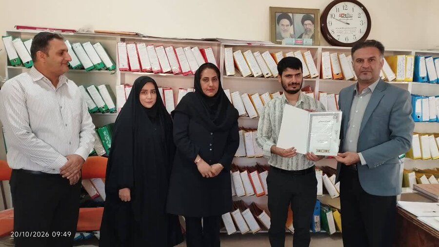 ممسنی|تجلیل از کارکنان نابینای بهزیستی ممسنی به مناسبت روز جهانی عصای سفید