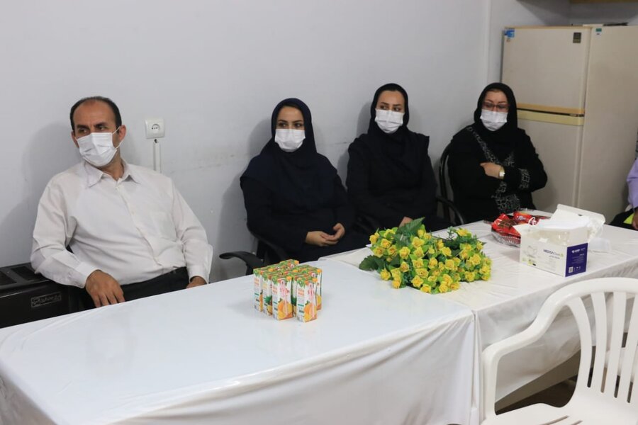 دیدار صمیمانه مدیرکل بهزیستی گیلان با همکاران بهزیستی شهرستان آستارا دیدار صمیمانه مدیرکل بهزیستی گیلان با همکاران بهزیستی شهرستان آستارا