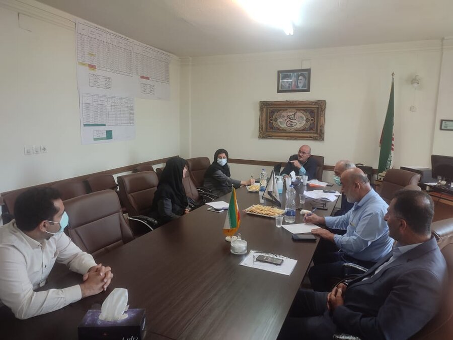 دیدار مسئول دبیرخانه شورای ساماندهی سالمندان استان با اعضای هیئت مدیره کانون بازنشستگان تامین اجتماعی گیلان دیدار مسئول دبیرخانه شورای ساماندهی سالمندان استان با اعضای هیئت مدیره کانون بازنشستگان تامین اجتماعی گیلان