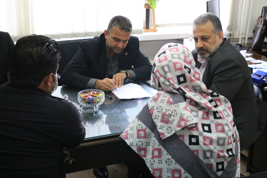 ملاقات عمومی مدیرکل بهزیستی گیلان با مددجویان و توانخواهان ملاقات عمومی مدیرکل بهزیستی گیلان با مددجویان و توانخواهان