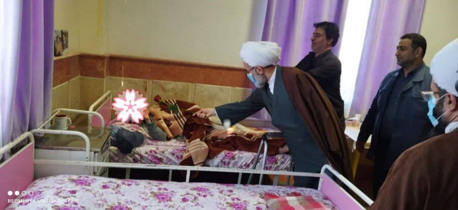 بازدید نماینده ولی فقیه در گیلان از آسایشگاه معلولین غرب گیلان در شهرستان صومعه سرا بازدید نماینده ولی فقیه در گیلان از آسایشگاه معلولین غرب گیلان در شهرستان صومعه سرا