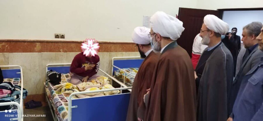 بازدید نماینده ولی فقیه در گیلان از آسایشگاه معلولین غرب گیلان در شهرستان صومعه سرا بازدید نماینده ولی فقیه در گیلان از آسایشگاه معلولین غرب گیلان در شهرستان صومعه سرا