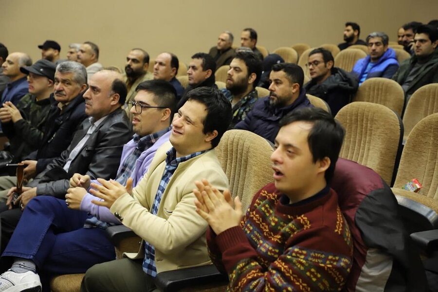 مدالآوران گیلانی بازیهای آسیایی و پاراآسیایی تجلیل شدند مدالآوران گیلانی بازیهای آسیایی و پاراآسیایی تجلیل شدند