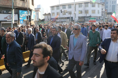 گزارش تصویری | حضور سرپرست و کارکنان بهزیستی گیلان در راهپیمایی باشکوه یوم الله 22 بهمن